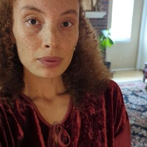 Meet your Posher, Monica